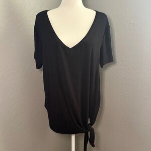 Matty M Black Short Sleeve Top Casual Scoop Neckline Stretch Knot Tie Accent XXL